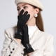 thumbnail image 3 of Guantes de invierno para mujer, guantes de moda para clima frío, regalos de Navidad, 3 of 5