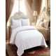 thumbnail image 4 of Quilt Cubrecama De Verano King Con Pompon Color Blanco, 4 of 4