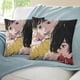 thumbnail image 3 of Mira Hacia Atrás Fundas de almohada de terciopelo con tema, regalos de funda de almohada, decoración para el hogar, cojín de lanzar, regalo de cumpleaños para fans y parejas. 45cm x 45cm., 3 of 6