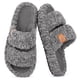 thumbnail image 1 of Zapatillas EverFoams Fuzzy de espuma viscoelástica con punta abierta para mujer, color gris frío, 1 of 7