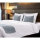 thumbnail image 3 of Ropa de cama Pillows Utopia con fuelle de primera calidad, tamaño queen, 3 of 7