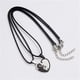 thumbnail image 4 of Collar de pareja con forma de corazón de gato (4 piezas), colgante de dos gatos y un corazón para pareja, de acero inoxidable, con rompecabezas de gato y corazón, juego a juego para parejas (A), 4 of 7