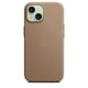 thumbnail image 4 of Funda Apple iPhone 15 FineWoven con MagSafe, color marrón, 4 of 7