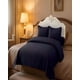 thumbnail image 3 of Quilt Cubrecama De Verano King Con Pompon Color Negro, 3 of 4