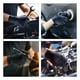 thumbnail image 2 of Guantes Desechables De Nitrilo 10 Ml Resistentes A Productos Químicos, 2 of 7