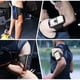 thumbnail image 2 of Brazalete VUP Running 360° giratorio para iPhone, color negro, 2 of 7