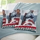 thumbnail image 3 of Capitán América 4 Fundas de almohada de terciopelo con tema, regalos de funda de almohada, decoración para el hogar, cojín de lanzar, regalo de cumpleaños para fans y parejas.30*30cm., 3 of 6