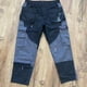 thumbnail image 1 of Ropa Pantalones V81, 1 of 3