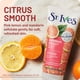 thumbnail image 3 of Exfoliante facial St. Ives, aclarador de piel rosa, limón y mandarina, 180 ml, 3 of 9