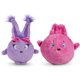 thumbnail image 1 of Peluches Sunny Bunnies Big Boo e Iris de 23 cm, parlantes, pack de 2, 1 of 5