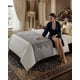 thumbnail image 2 of Piecera de Cama Plush Premium Confort Termico, 2 of 6