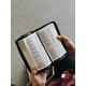thumbnail image 5 of Biblia NVI 2022 Ultra fina Compacta con cubierta verde – Vida Publishers, 5 of 6