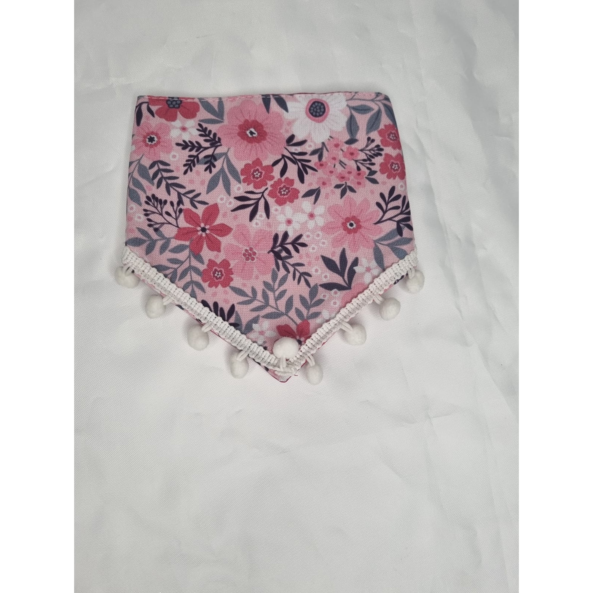 Bandana mascota rosa pompones talla XXS