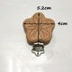 thumbnail image 2 of Sujetachupetes ARAKIERST de madera de haya, 5 piezas, forma de flor, 2 of 6