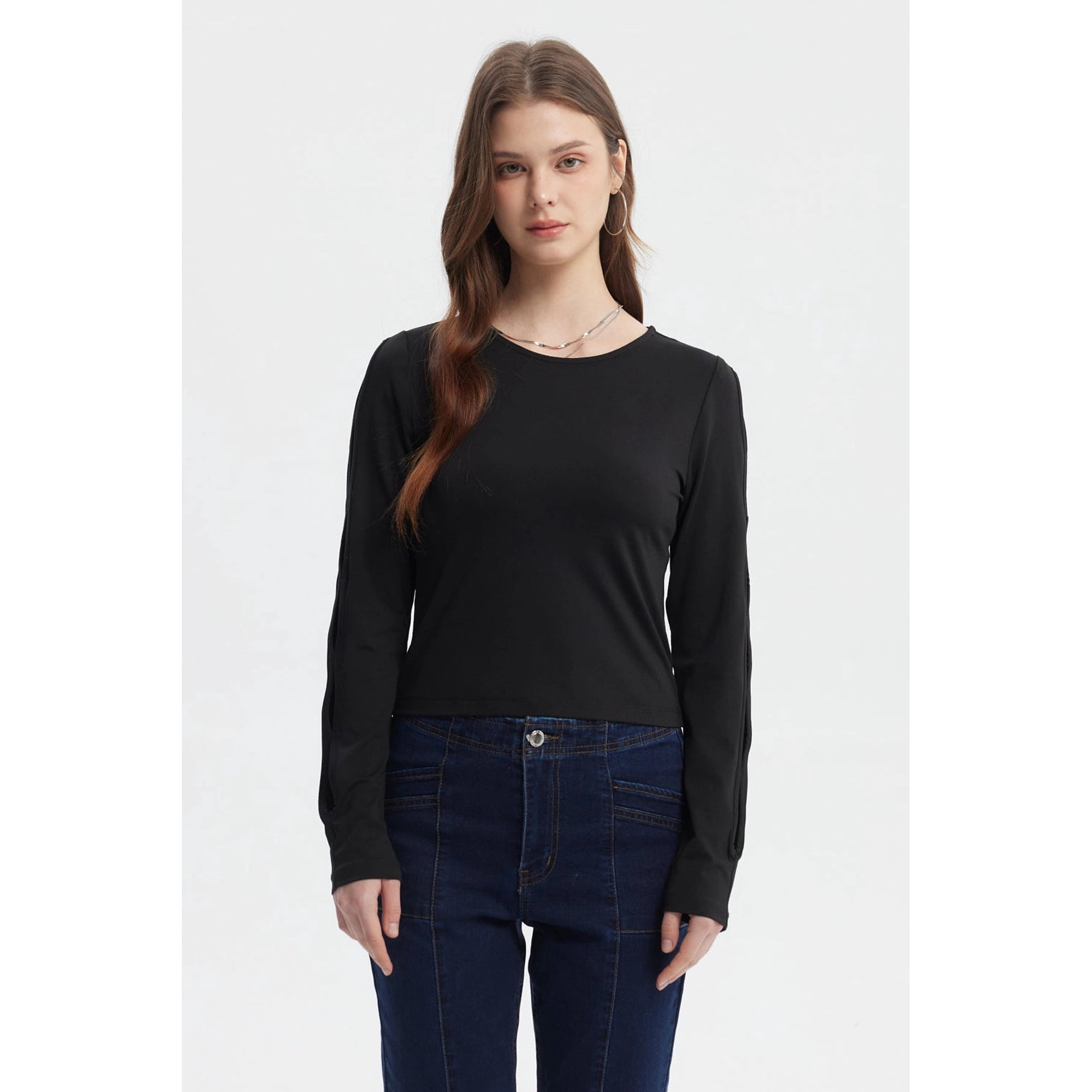 Fashionspark - Polera Mujer Mangas Largas Calada Negro