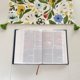 thumbnail image 4 of Biblia de estudio HarperCollins NVI Grace & Truth (tapa dura), 4 of 7