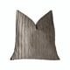 thumbnail image 1 of Cojín Plutus Brands Plutus Solitude Luxury de 45 x 45 cm, 1 of 3