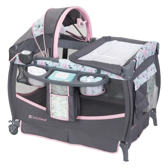 Cuna Corral Deluxe II Primrose con Música y Mudador