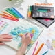 thumbnail image 2 of Set de 80 lápices de colores de mina suave Shuttle Art, 2 of 8