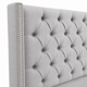 thumbnail image 3 of Respaldo de cama King capitoné con brazos y tachas lino gris claro, 3 of 3
