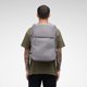 thumbnail image 4 of Mochila Incase 38L Expandible para Portátil de 17" Gris, 4 of 7