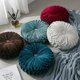 thumbnail image 5 of Cojín De Terciopelo Redondo Grande Para Sillón Tela Velvet gris, 5 of 7