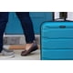 thumbnail image 5 of Equipaje de mano duro Samsonite Omni PC de 20 pulgadas, azul caribeño, 5 of 8