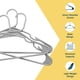 thumbnail image 4 of Perchas para ropa Lifemaster, de plástico, muy resistentes, con una capacidad de 2,3 kg, 4 of 9