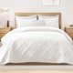 thumbnail image 1 of Juego de cama Exclusivo Mezcla Queen blanco de 3 piezas, 1 of 6