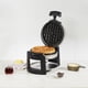 thumbnail image 3 of Máquina para hacer gofres Cuisinart, redonda, belga, modelo WAF-F30NAS, color negro y plateado, 3 of 5