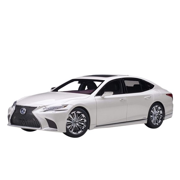 Autoart Lexus LS500h Sonic White Metallic a escala 1/18
