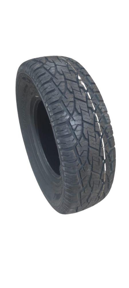 Sunfull - Neumatico 255/70 R15 At 782 Mont-Pro 108T