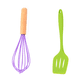 thumbnail image 1 of Juego de 2 mini utensilios de cocina de silicona con mangos de madera., 1 of 5
