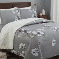 Casadeliacl - Cubrecama Quilt Sherpa 2Pl Blancos Y Beige Estampado Floral