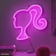thumbnail image 4 of Lámpara LED de neón Barbie de Paladone con alimentación USB, rosa, 4 of 8