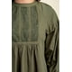 thumbnail image 4 of Vestido Corto Casual De Algodón Con Cuello Redondo Manga Larga Y Encaje Color Caqui (para Mujer), 4 of 5