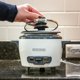 thumbnail image 2 of Hervidor de arroz BLACK+DECKER RC503 de 0,7 L de capacidad, 200 W, 2 of 3