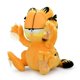 thumbnail image 2 of Colgante de ventana de peluche Kidrobot Garfield, 20 cm, relajado, 2 of 4