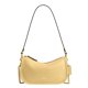 thumbnail image 1 of Bolso Coach Waverly 24 cm de cuero natural de grano completo, 1 of 6