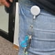 thumbnail image 4 of Pack 10 Porta Credenciales Yoyo Retráctil Rosado, 4 of 5