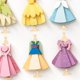 thumbnail image 3 of Tarjeta de Felicitación Hallmark 13 cm × 18 cm Disney Princess, 3 of 5