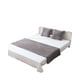 thumbnail image 1 of Juego De Piecera Con Dos Fundas De Cojin Modelo Lineal King Gris, 1 of 3