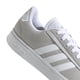 thumbnail image 2 of Zapatos adidas Grand Court Alpha para hombre gris/blanco/plateado, 2 of 9