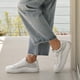 thumbnail image 2 of Zapatilla Dr. Scholl's Time Off para mujer, color blanco liso 5.5 US, 2 of 8