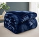 thumbnail image 2 of Cubrecama de Invierno Plush con Chiporro 2 Plazas Color Azul con Espigas, 2 of 3