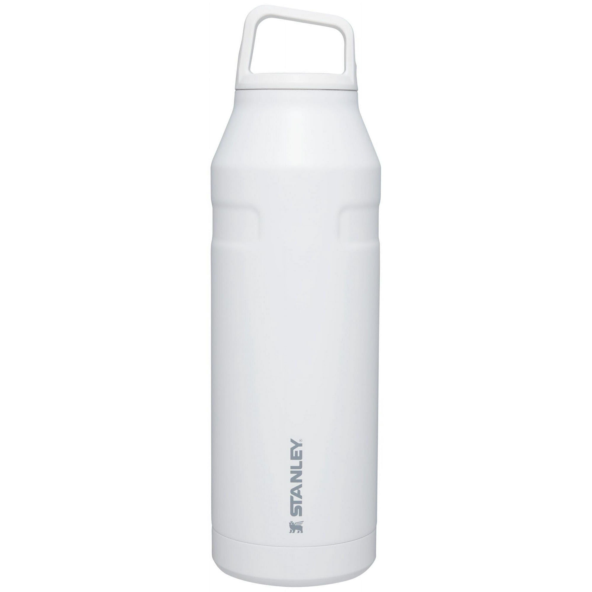 Botella De Agua Stanley Iceflow Cap And Carry+ De Acero Inoxidable De 1,5 L