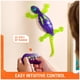 thumbnail image 4 of Robot de control remoto HEX BOTS Gecko que brilla en la oscuridad, 4 of 9