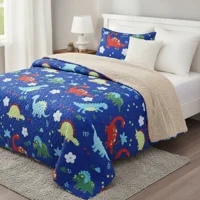 Casadeliacl - Cubrecama Quilt Sherpa 1.5 Azul Dinosaurio