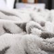 thumbnail image 5 of Manta LOMAO 130x160 cm Gris Sherpa Fleece, 5 of 9
