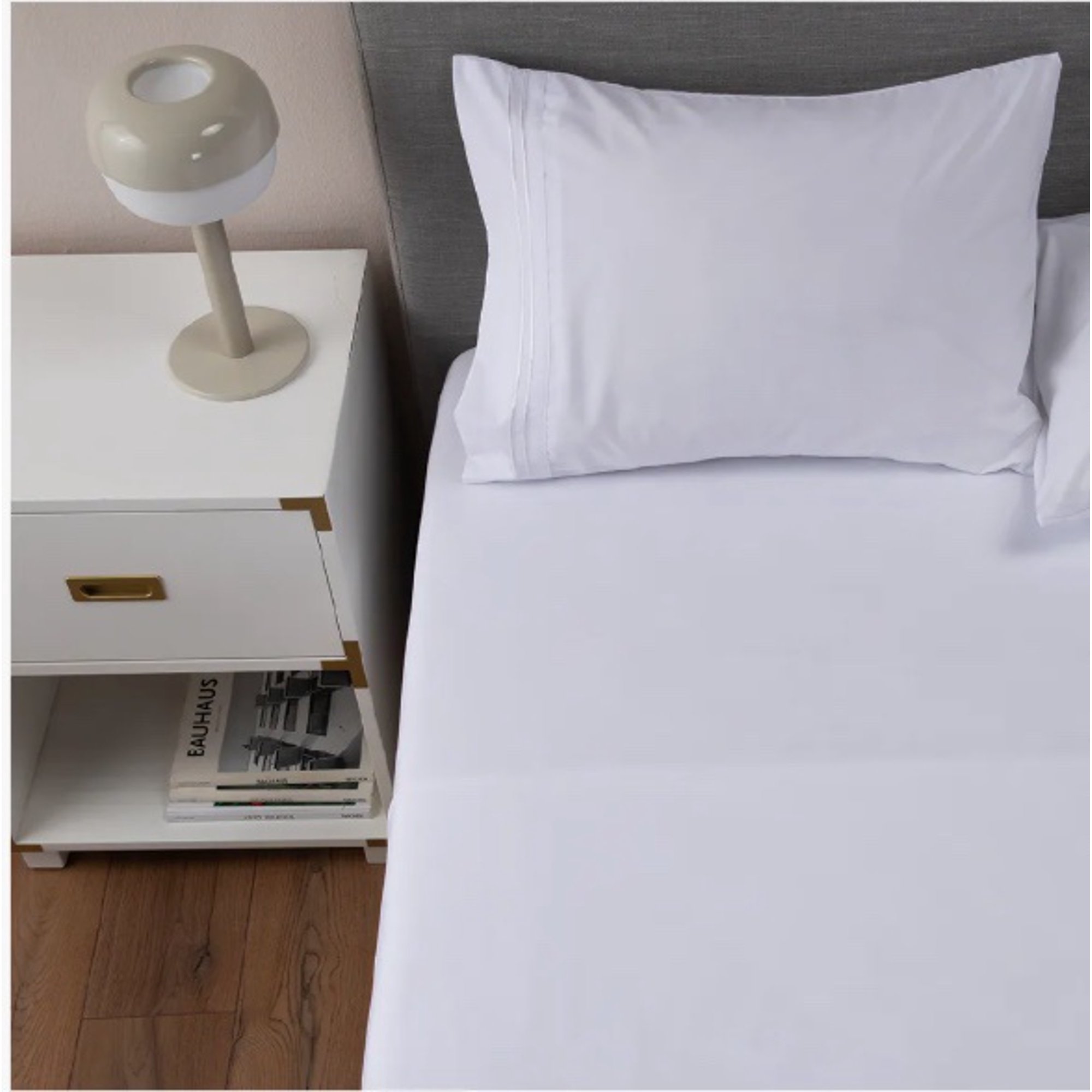 Atlas - Sabana Ultra Suave + Funda Bordada 1.5 Plazas Blanco